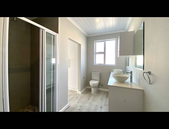 3 BEDROOM HOUSE FOR SALE IN PORT OWEN
